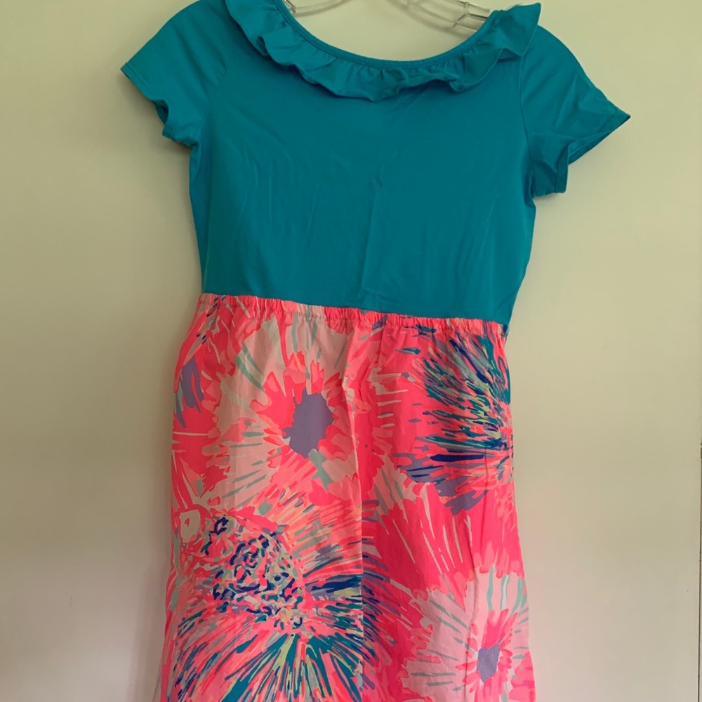 Lily Pulitzer girls dress.